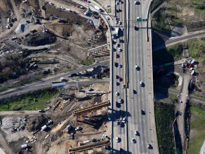February 2016: 35W just north of Spur 280 looking south