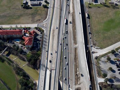 February 2016: 35W just north of Meacham Blvd. looking south