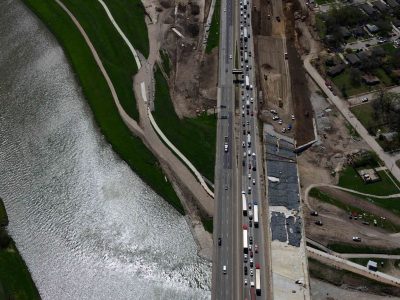 35W at the Trinity River looking south