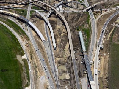 April 2016: 35W just north of IH 820 looking S