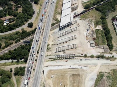 35W north of Northside Dr. looking south
