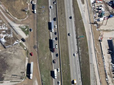 February 2015: 35W looking northbound between NE 28th St and 33rd S