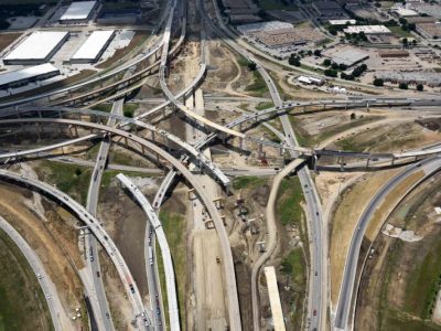 35W and 820 interchange looking southbound