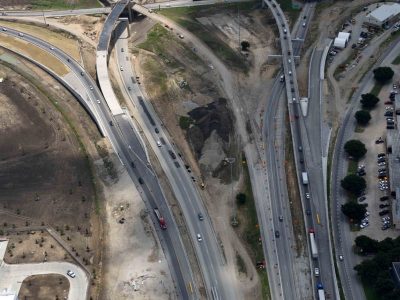 820 just west of I-35W looking eastbound