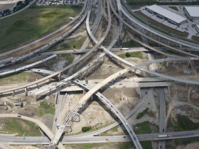 820 at the 35W and 820 interchange looking eastbound