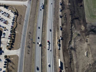 January 2015: 35W looking SB south of Meacham Blvd