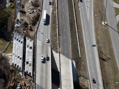 January 2015: 35W looking SB just north of Meacham Blvd