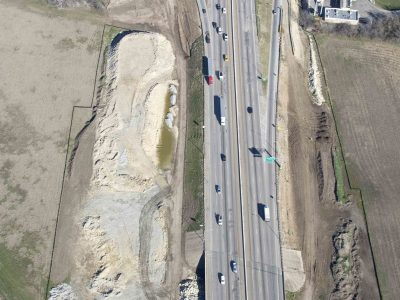 January 2015: 35W looking NB just south of Northside Dr/Yucca Ave