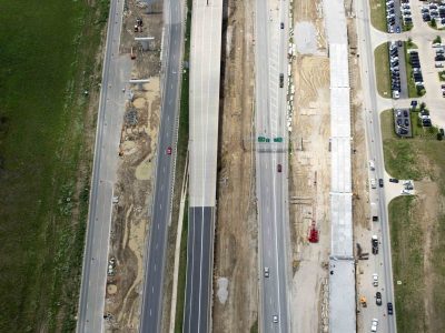 May 2015: 820 just east of 35W facing wes