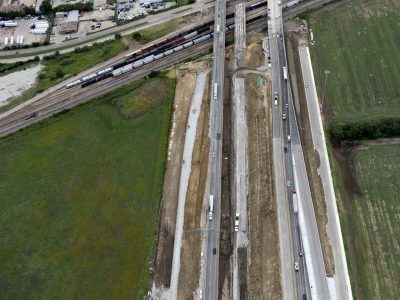 35W south of Meacham Blvd. looking southbound
