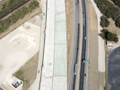 November 2015: 35W just north of Northside Dr-Yucca Ave looking north