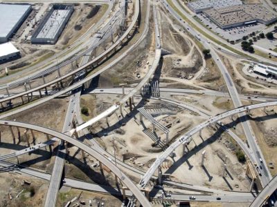 November 2015: 35W at the 35W820 interchange looking south