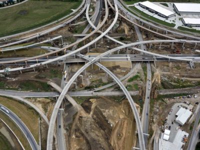 820-35W interchange looking eastbound