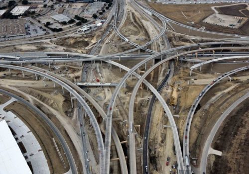820-35W interchange looking west