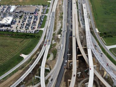 820 at I-35W looking eastbound