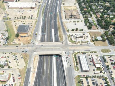 August 2014: 820 at Rufe Snow Drive