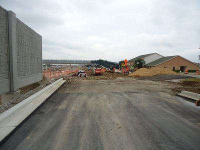 July 2013: Future eastbound frontage road between Cavender and Yates