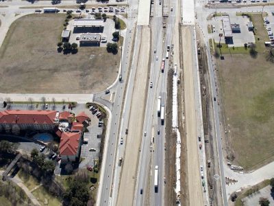 January 2016: 35W just north of Meacham Blvd. looking south