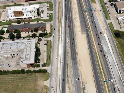 EB 820 at Riverside Dr.