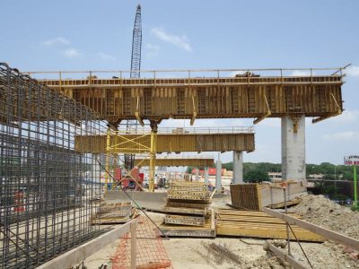 May 2013: Columns connecting future eastbound IH 820 to eastbound SH 121/183