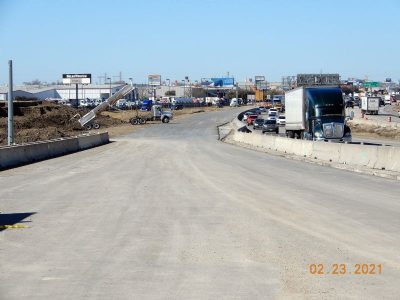 Future lanes on eastbound I-820 at Mark IV Pkwy.