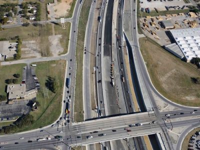 I-35W at 28th St. looking northbound