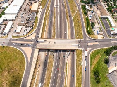 I-35W at 28th St. looking southbound
