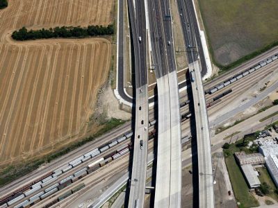 I-35W at E Long Ave. looking northbound