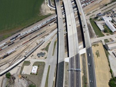 I-35W at E Long Ave. looking northbound