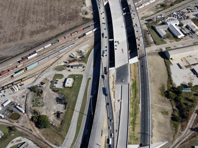 I-35W at E Long Ave. looking northbound