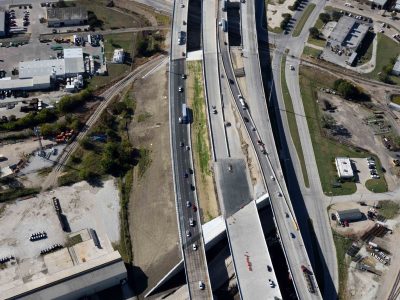I-35W at E Long Ave. looking southbound