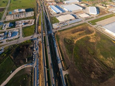 I-35W at Golden Triangle Blvd. looking south