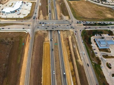 I-35W at Heritage Trace Pkwy. looking north