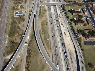 I-35W at I-30 looking northbound