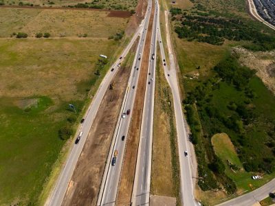 I-35W at Keller Hicks Rd. looking north