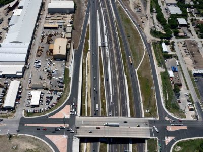 I-35W at NE 28th St. looking southbound