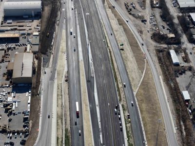 I-35W at NE 28th St. looking southbound