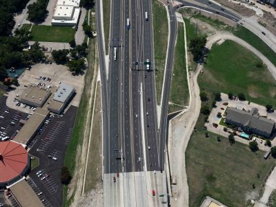 I-35W at Northside Dr. looking southbound