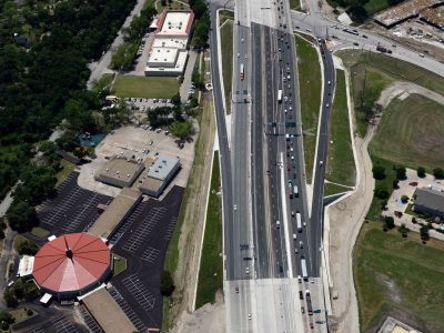 I-35W at Northside Dr. looking southbound