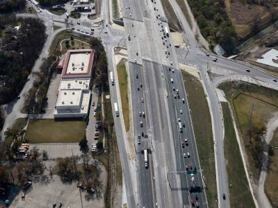 I-35W at Northside Dr./Yucca Ave. looking southbound