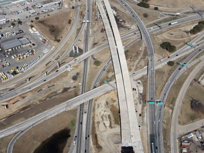 I-35W at SH 121 looking northbound