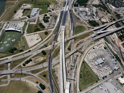 I-35W at SH 121 looking southbound