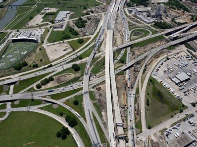 I-35W at SH 121 looking southbound