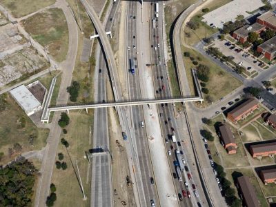 I-35W at Spur 280 looking northbound