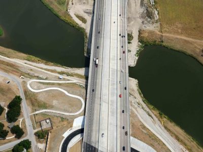 I-35W at the Trinity River looking northbound