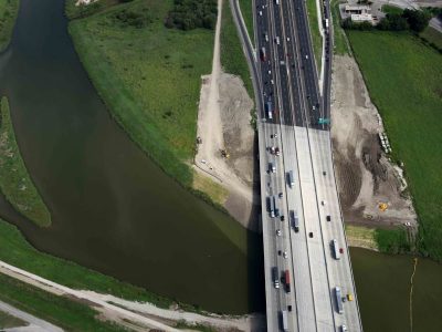 I-35W at the Trinity River looking northbound