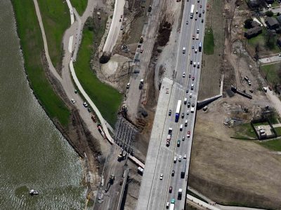 I-35W at the Trinity River looking south