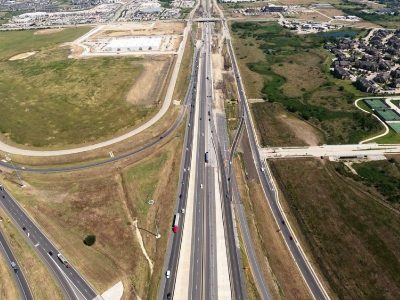I-35W at US 287/US 81 looking north