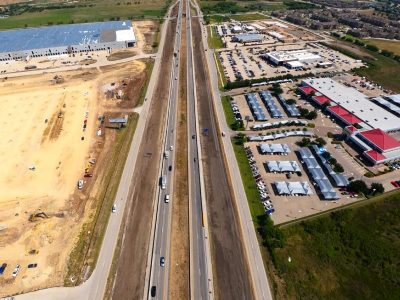 I-35W between Golden Triangle Blvd. and Keller Hicks Rd. looking north
