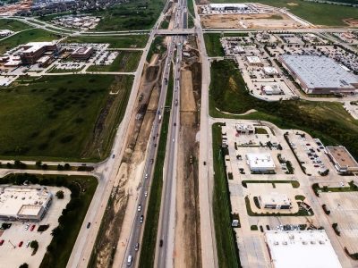 I-35W between Heritage Trace Pkwy. and N Tarrant Pkwy. looking south